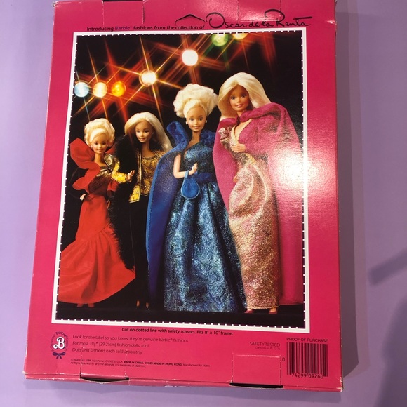 Oscar de la Renta for Barbie 1984 - Picture 2 of 3
